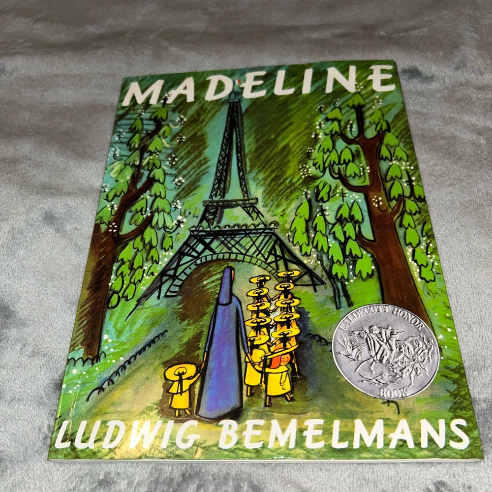 !*KIDS BOOKS 4/$10*! Madeline by Ludwig Bemelmans, Paperback, 1998
